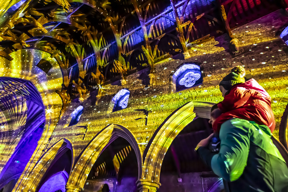 Luxmuralis-Kilkenny-St-Canices-Cathedral-son-et-lumiere-cathedral-light-show-light-and-sound-projection-art-light-art-epic-art-london-_7smv-2